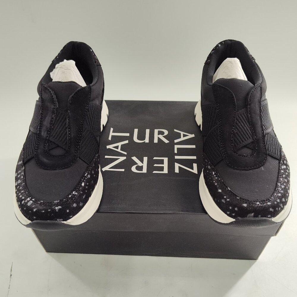 Naturalizer Women's Faya Slipon Sneaker Size 6W